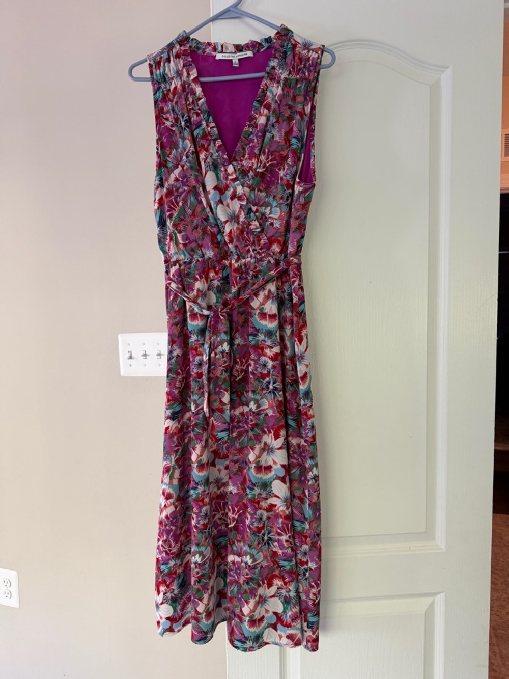 Collective Concepts Pink Floral Sleeveless Midi Dress - Picture 2 of 4